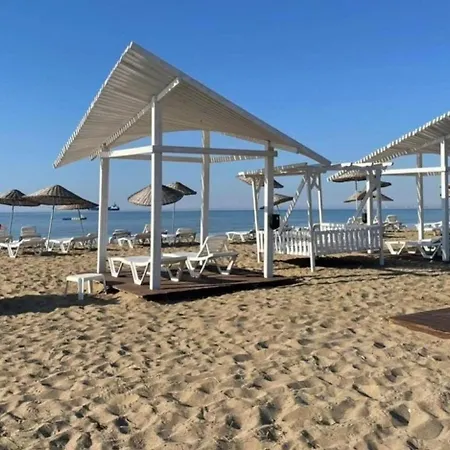 Apartament Gloria With Seaview In Caesar Blue Resort, Lunch 4 Pm, Gym With Sauna And Heated Swimming Pool Gastria