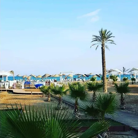 Gloria With Seaview In Caesar Blue Resort, Lunch 4 Pm, Gym With Sauna And Heated Swimming Pool * Gastria